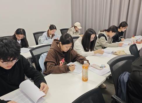 b7eef03df91fc207be97ee0f0241824